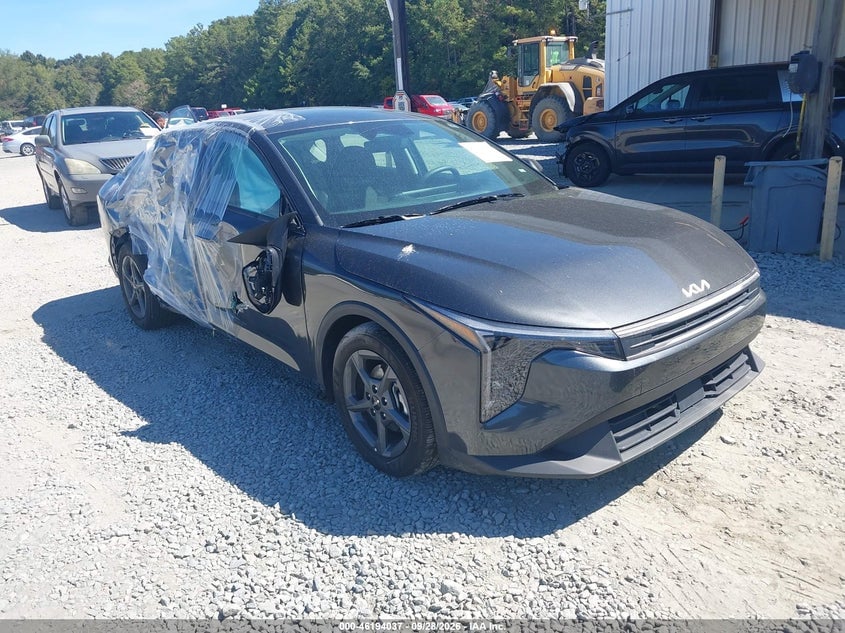 2026 KIA K4 LXS | 3KPFT4DE4TE276806 | UPCARS