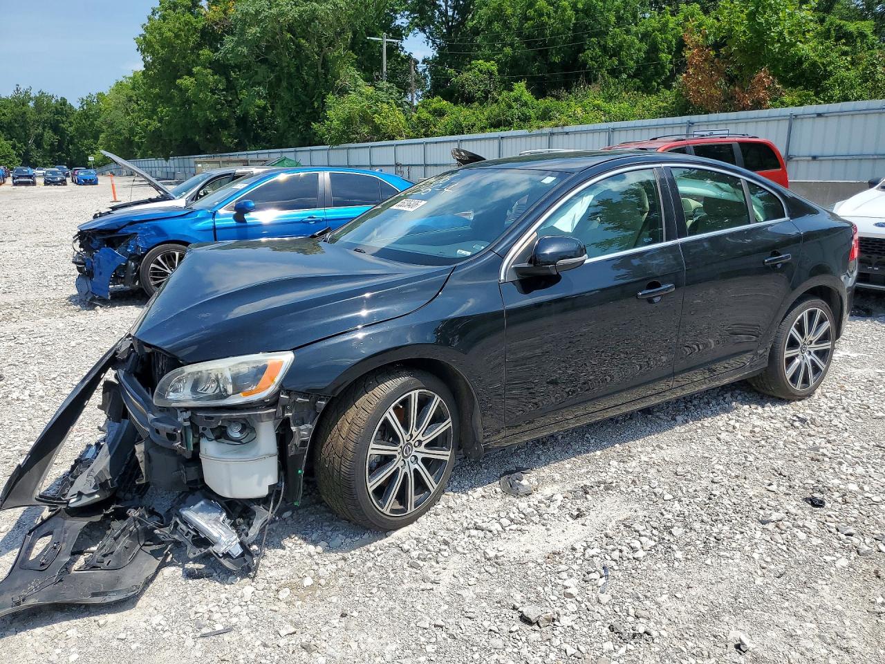 2015 VOLVO S60 PLATINUM | YV149MFM6F2335618 | UPCARS