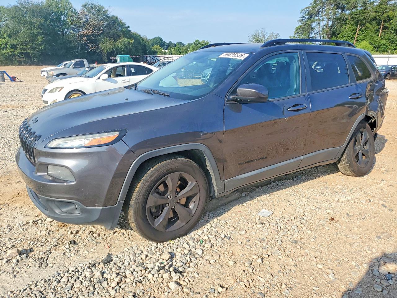 2015 JEEP CHEROKEE LATITUDE | 1C4PJMCB6FW740044 | UPCARS