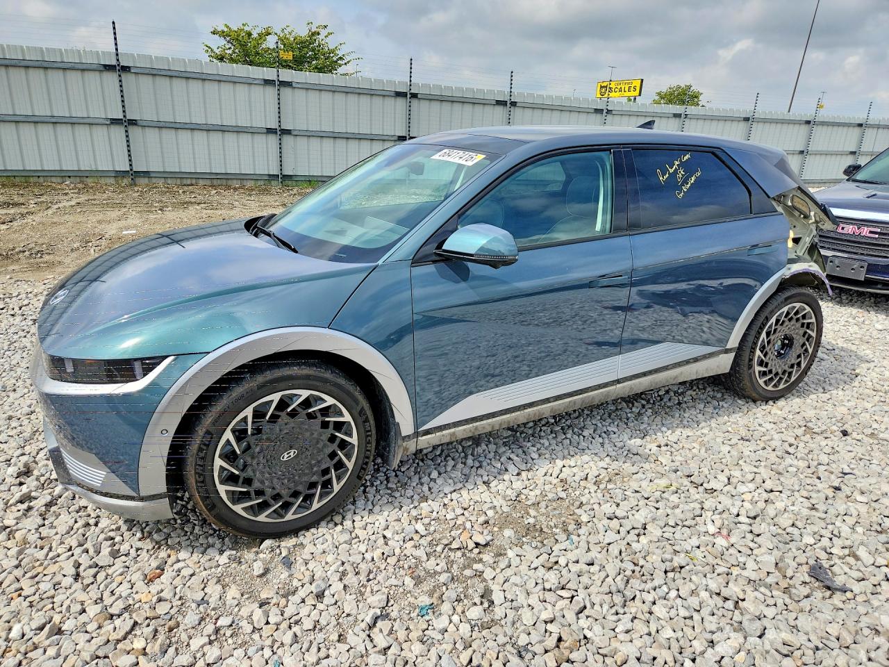 2023 HYUNDAI IONIQ LIMITED | KM8KRDAF8PU228495 | UPCARS
