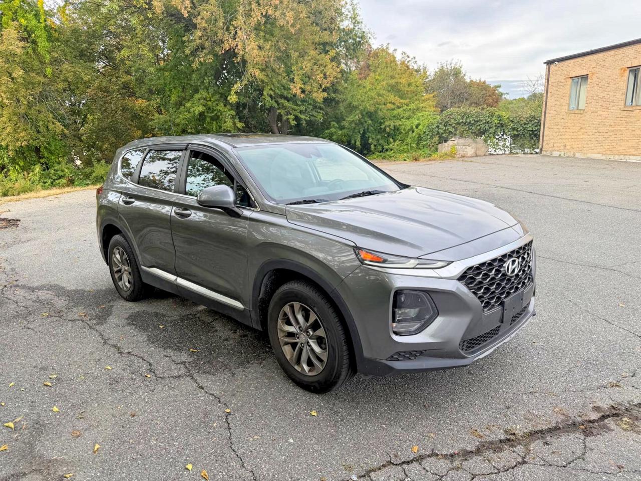 2019 HYUNDAI SANTA FE SE | 5NMS2CAD7KH044702 | UPCARS