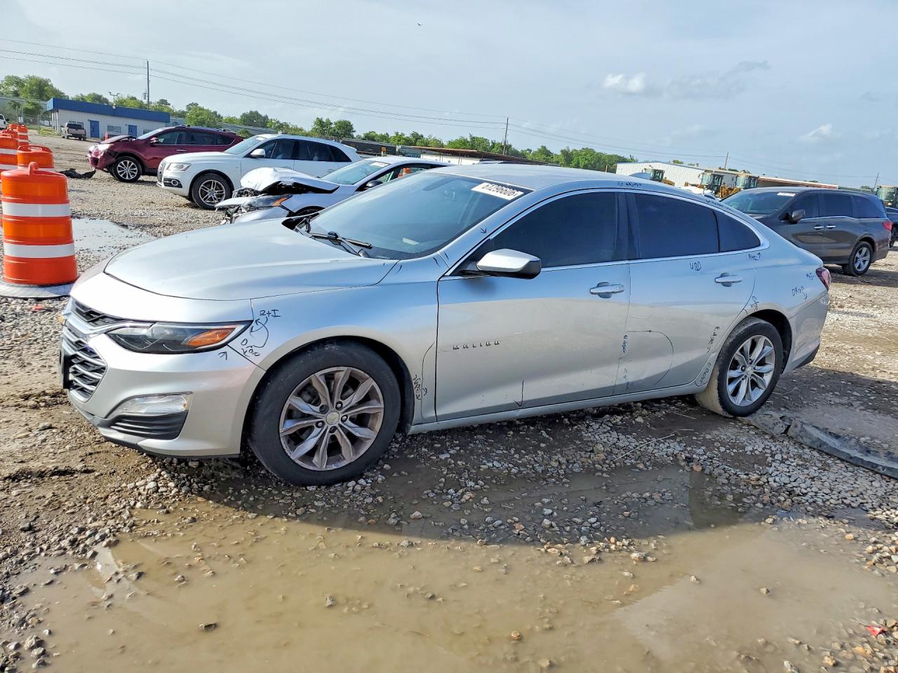 2019 CHEVROLET MALIBU LT | 1G1ZD5ST4KF135071 | UPCARS