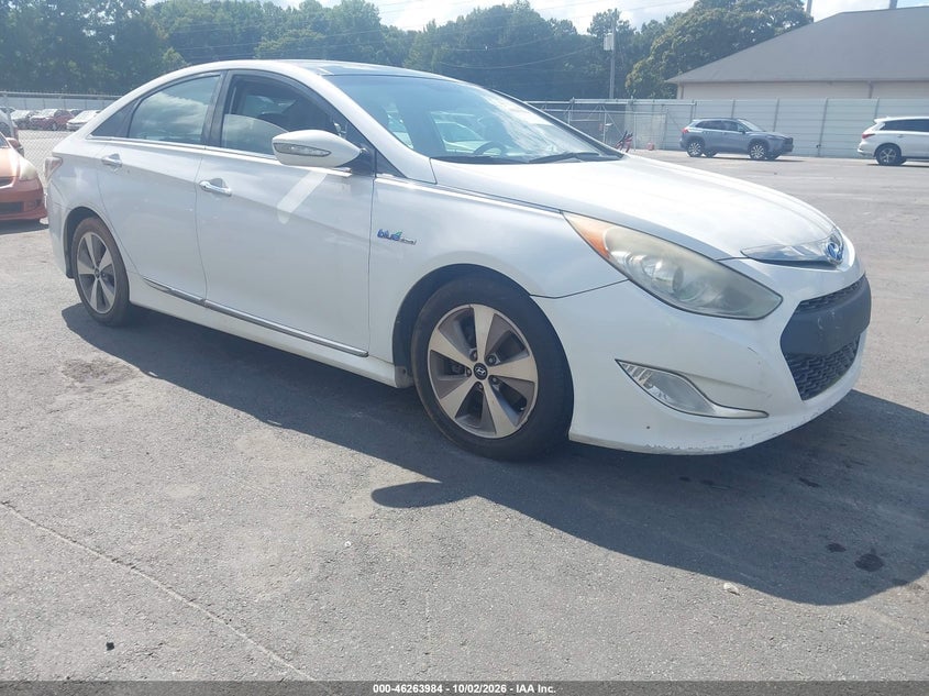 2011 HYUNDAI SONATA HYBRID | KMHEC4A46BA001989 | UPCARS