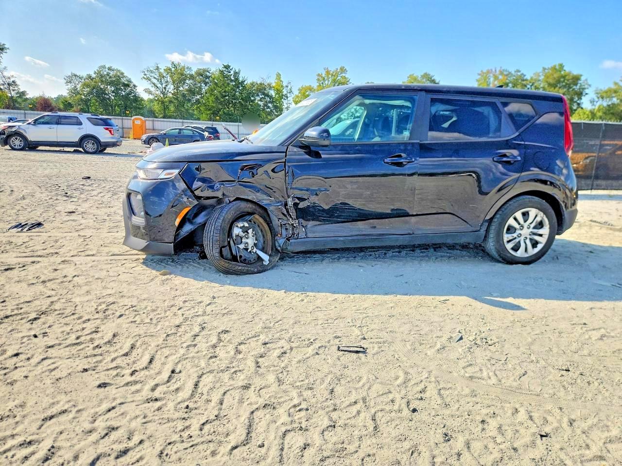 2021 KIA SOU LX | KNDJ23AU7M7143560 | UPCARS