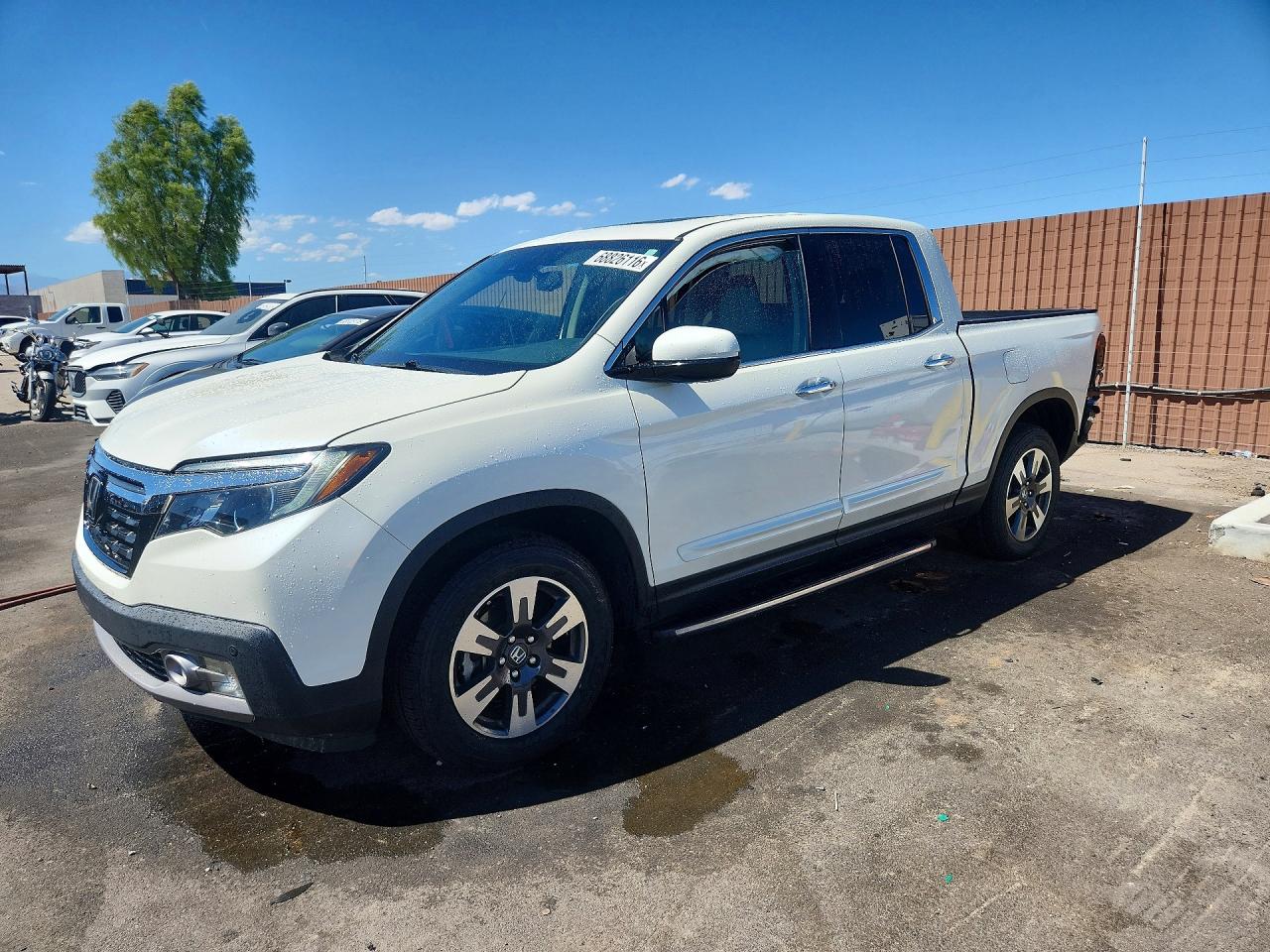 2017 HONDA RIDGELINE RTL | 5FPYK3F77HB019135 | UPCARS