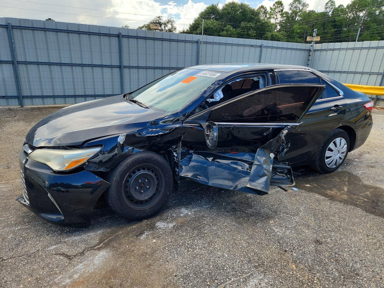 2015 TOYOTA CAMRY LE | 4T4BF1FK1FR481272 | UPCARS