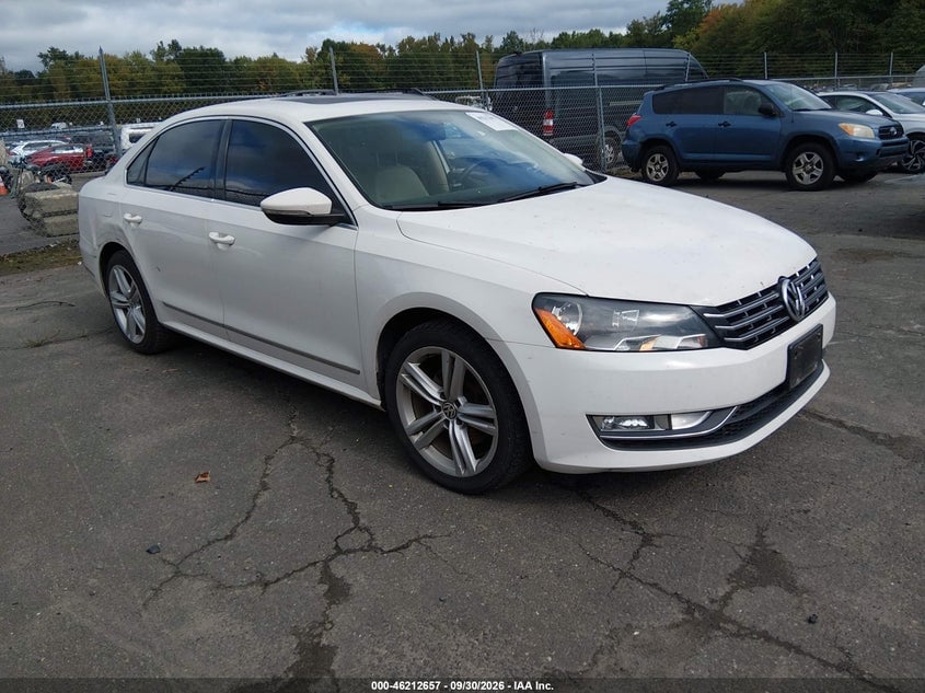 2012 VOLKSWAGEN PASSAT 2.0L TDI SE | 1VWBN7A39CC093239 | UPCARS