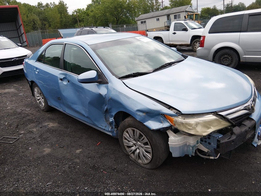 2014 TOYOTA CAMRY LE | 4T1BF1FK5EU738104 | UPCARS
