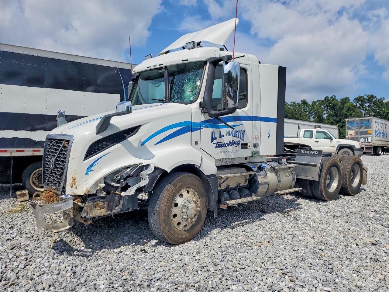 2022 VOLVO VNL | 4V4NC9EH3NN299109 | UPCARS