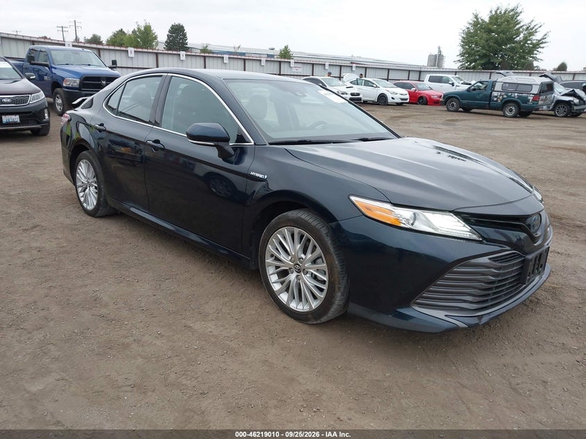 2020 TOYOTA CAMRY XLE HYBRID | 4T1F31AK1LU528789 | UPCARS