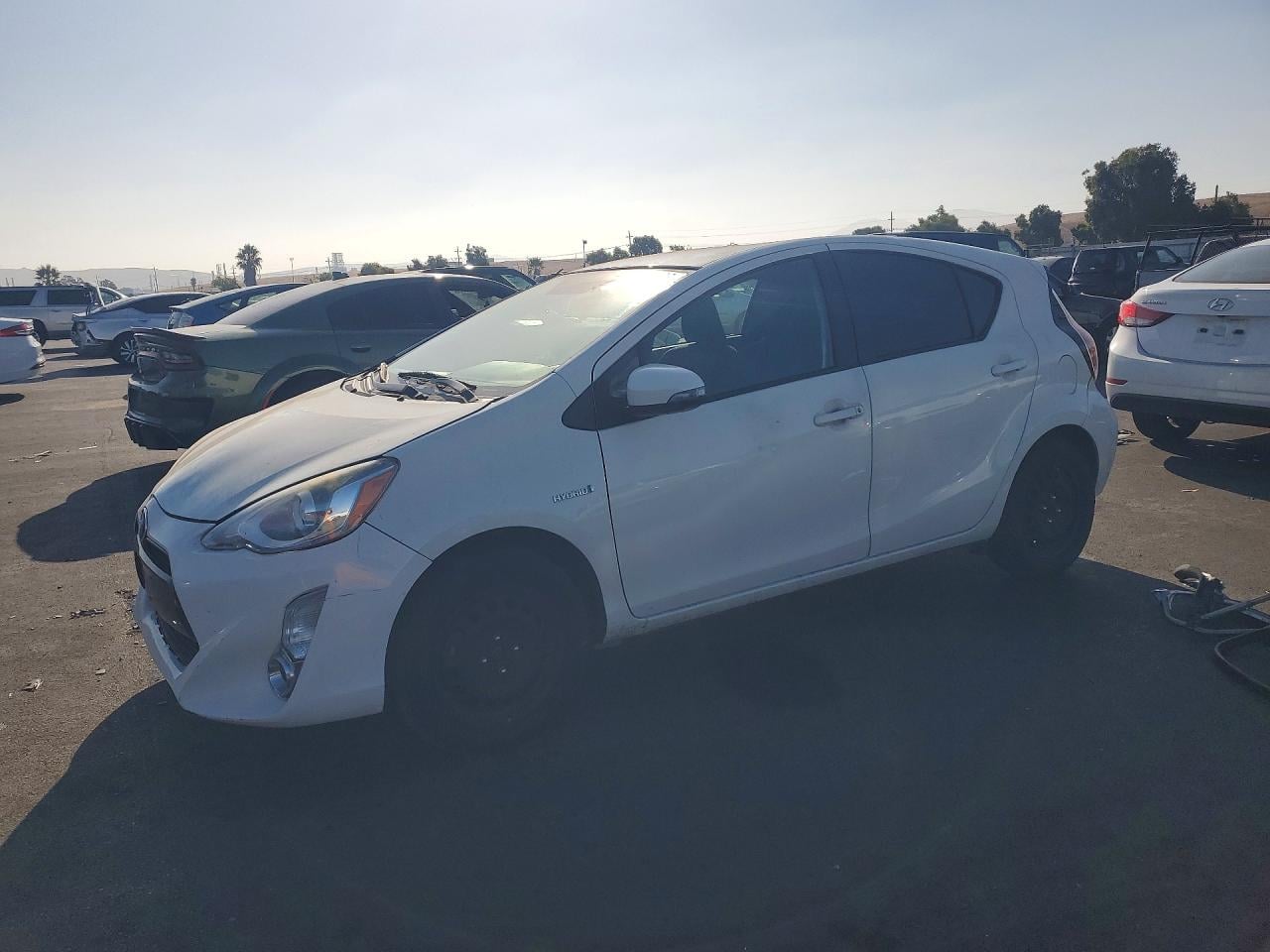 2015 TOYOTA PRIUS TWO | JTDKDTB31F1105381 | UPCARS