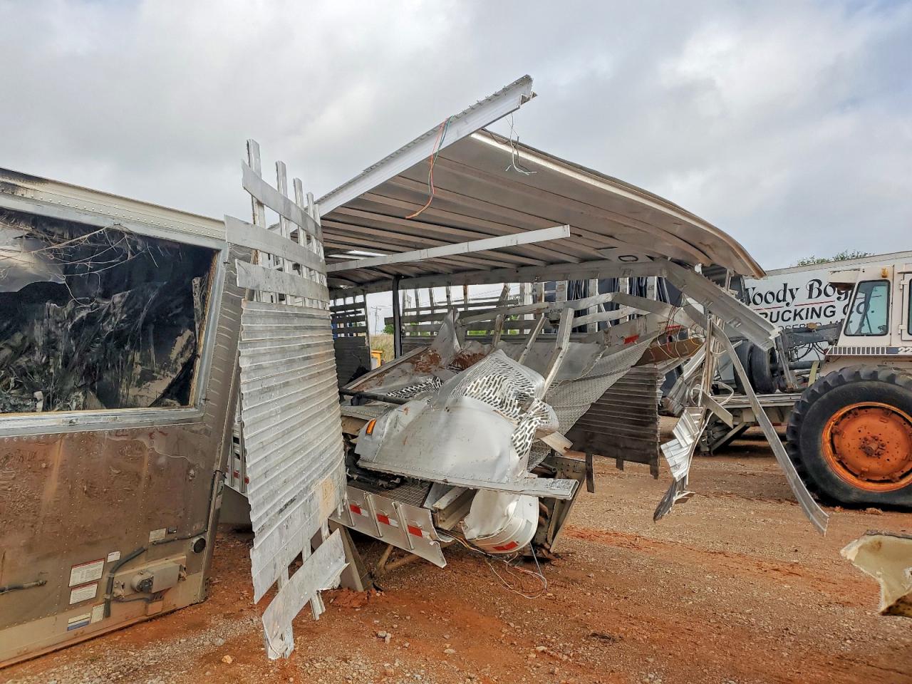2005 EBY TRAILERS LIVESTOCK TRAILER | 4AZLD532X51012235 | UPCARS