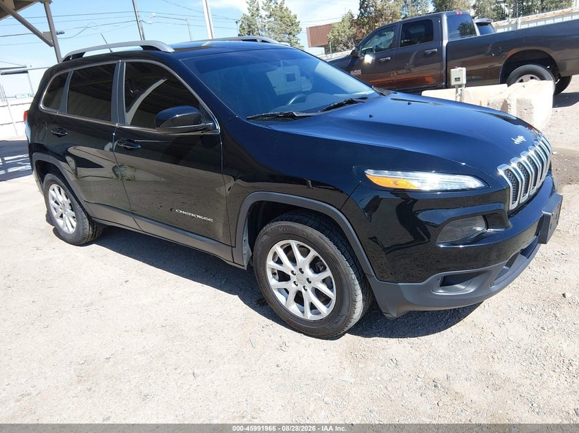 2018 JEEP CHEROKEE LATITUDE 4X4 | 1C4PJMCB7JD528516 | UPCARS
