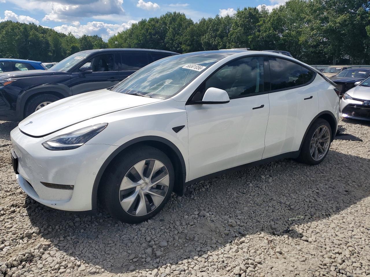 2022 TESLA MODEL Y | 7SAYGDEE4NF569021 | UPCARS