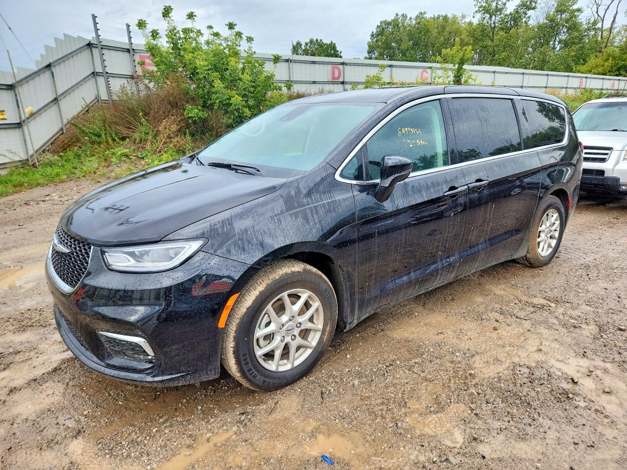 2024 CHRYSLER PACIFICA TOURING L | 2C4RC1BG3RR179880 | UPCARS