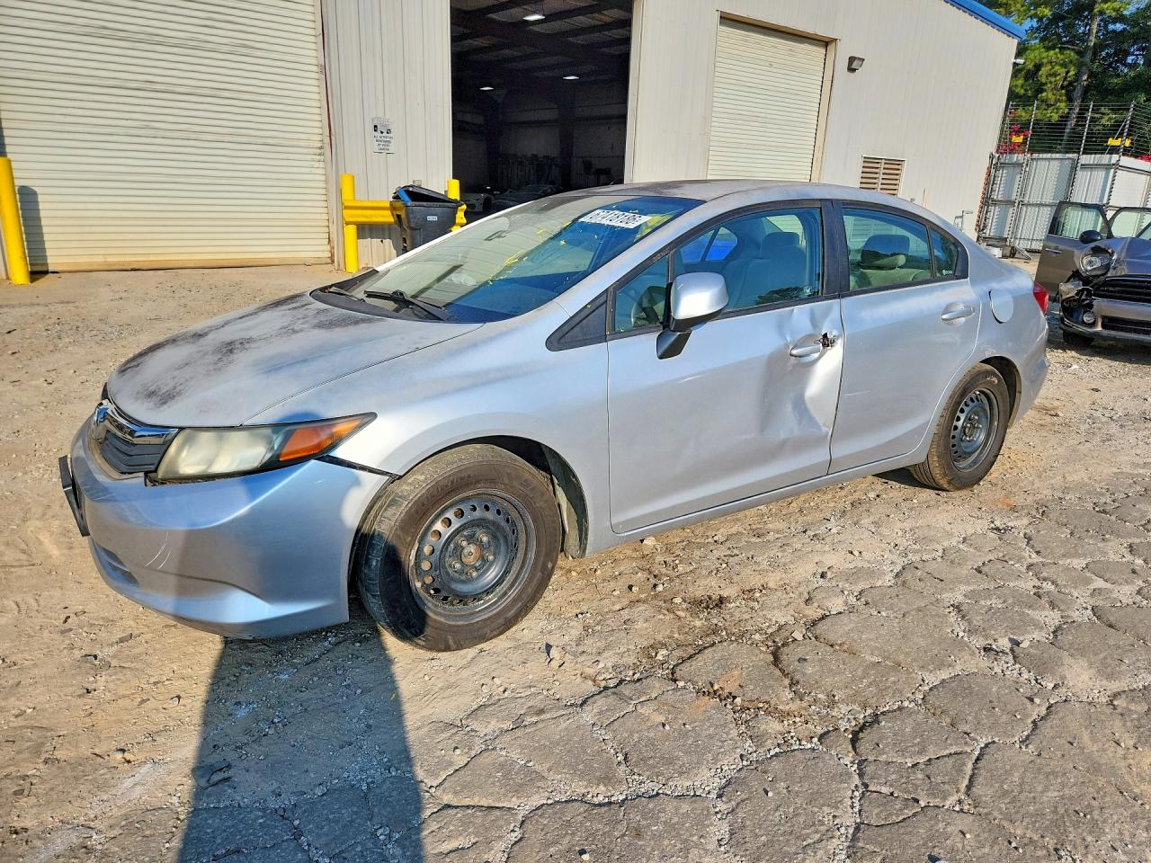2012 HONDA CIVIC LX | 2HGFB2F50CH319631 | UPCARS