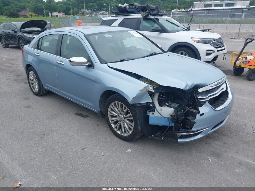 2012 CHRYSLER 200 LIMITED | 1C3CCBCBXCN250337 | UPCARS