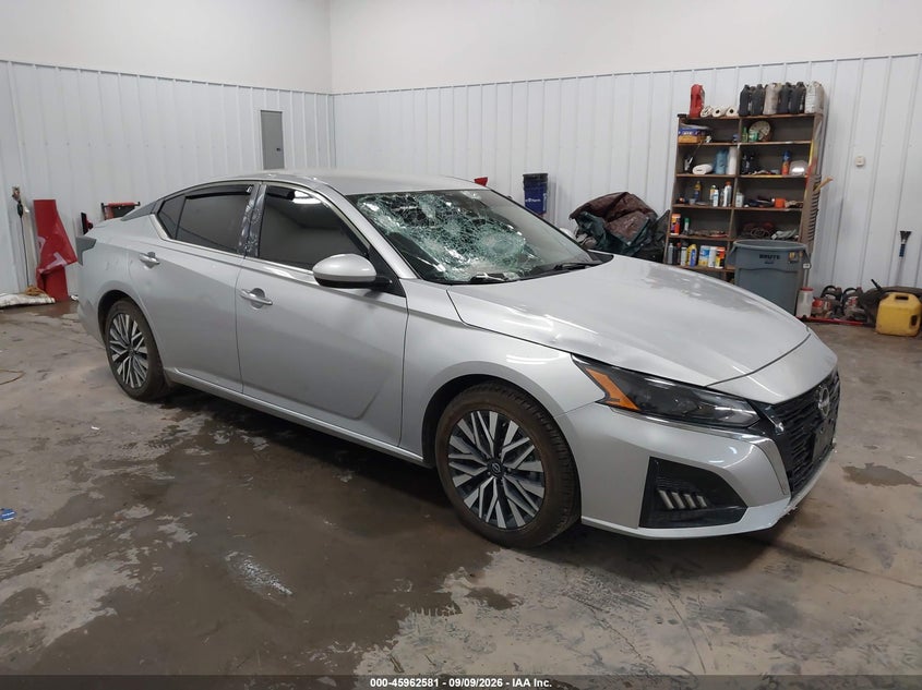2023 NISSAN ALTIMA SV FWD | 1N4BL4DV1PN374102 | UPCARS