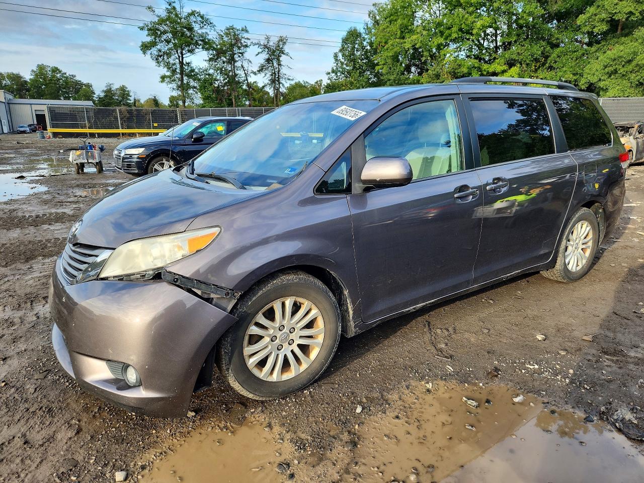 2012 TOYOTA SIENNA XLE 8-PASSENGER | 5TDYK3DC8CS268119 | UPCARS