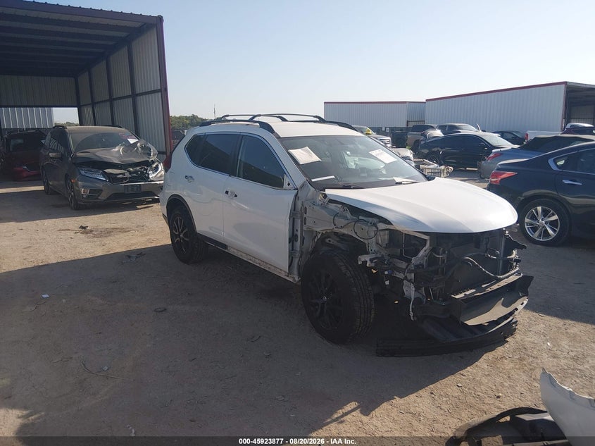 2018 NISSAN ROGUE SV | 5N1AT2MV8JC744468 | UPCARS