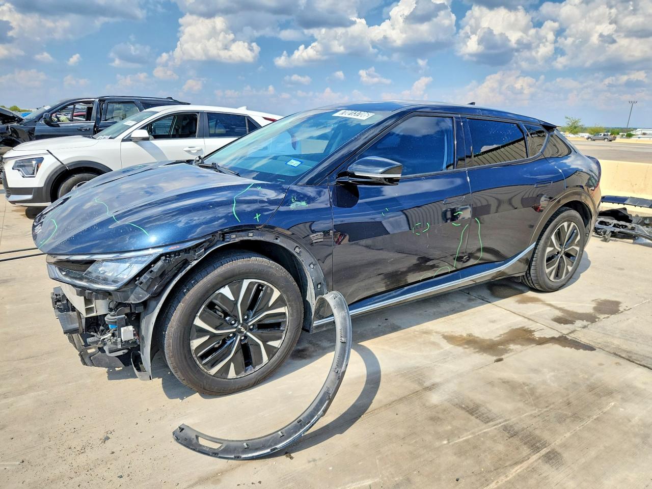2023 KIA ALL OTHER WIND | KNDC34LA3P5605188 | UPCARS