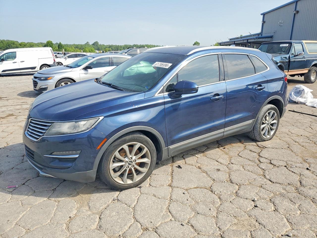 2017 LINCOLN MKC SELECT | 5LMCJ2C94HUL51880 | UPCARS