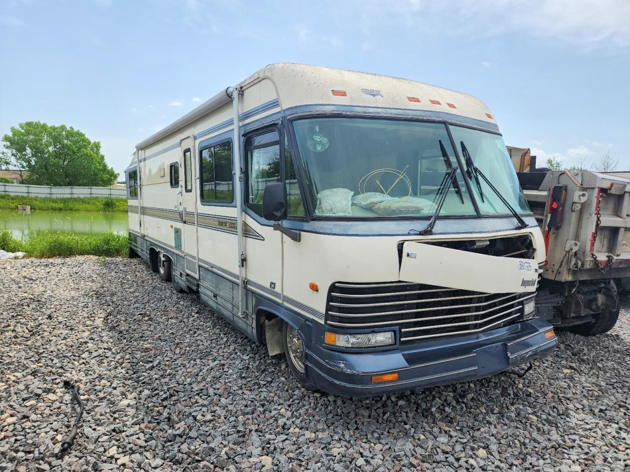 1991 CHEVROLET P30 1992   - RVS RV | 1GBKP37N3M3312751 | UPCARS
