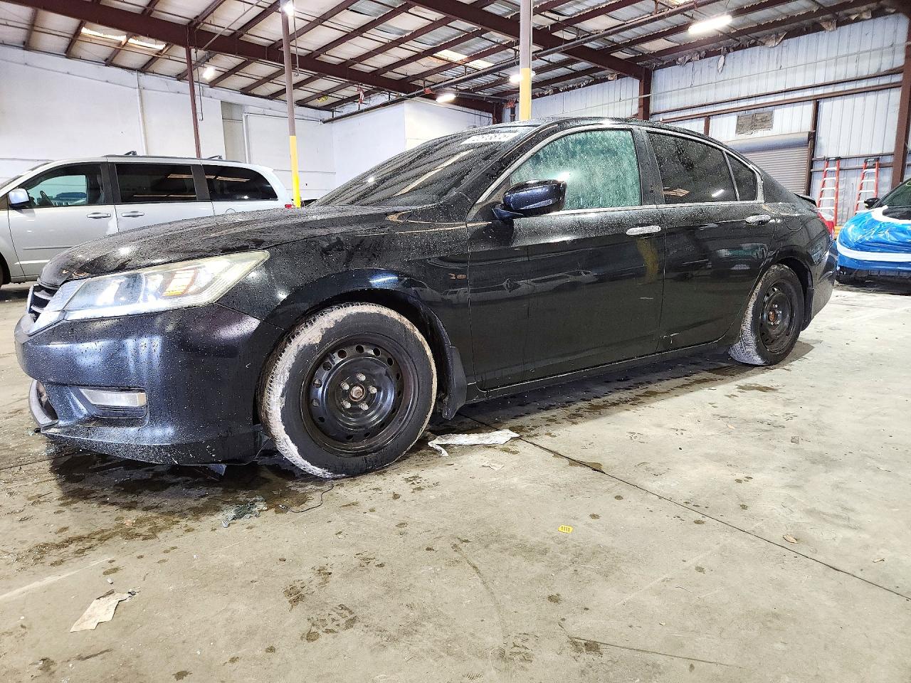 2015 HONDA ACCORD SPORT | 1HGCR2F56FA208566 | UPCARS