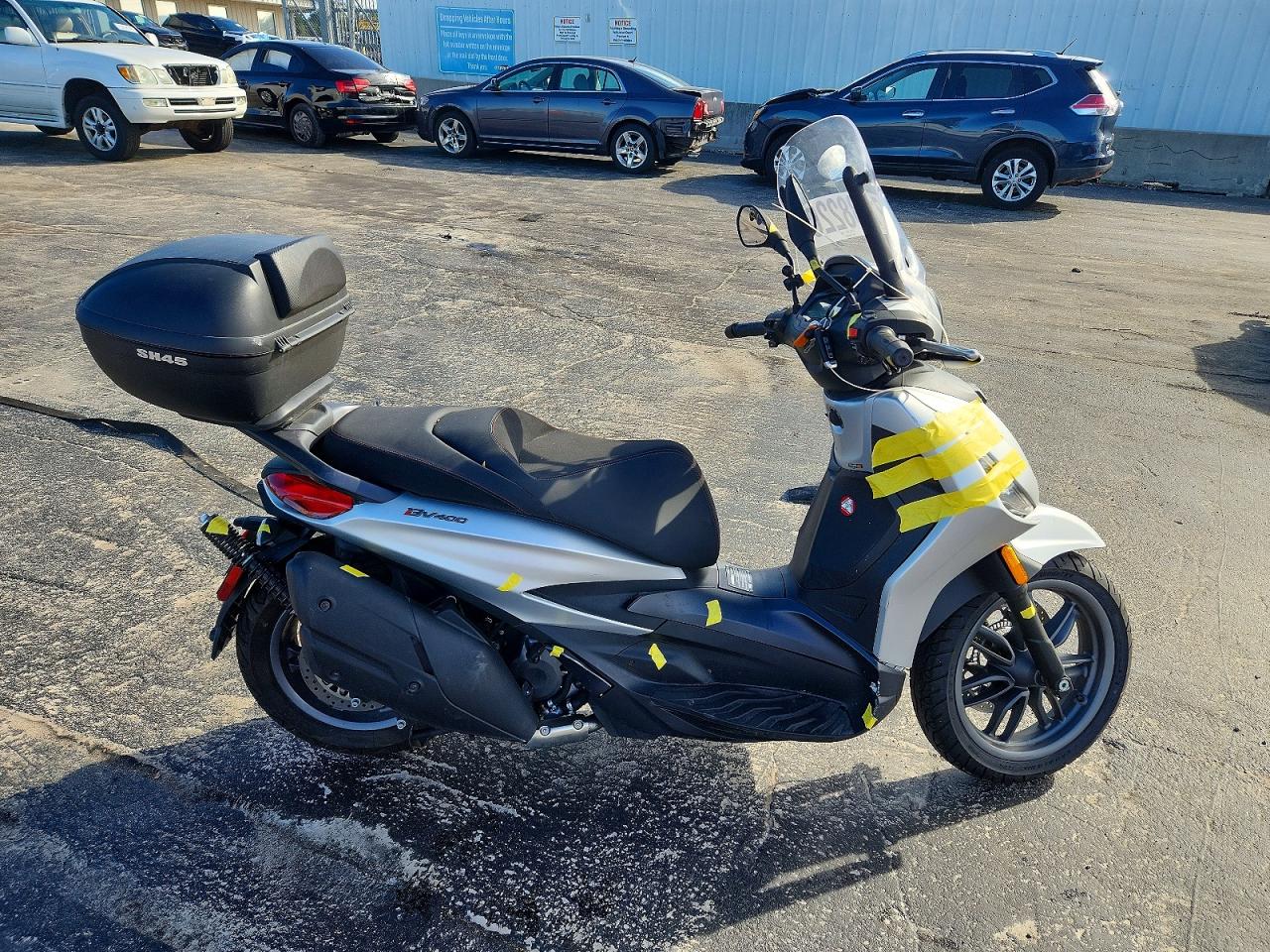 2023 PIAGGIO SCOOTER 400 | ZAPMD20U6P5000472 | UPCARS