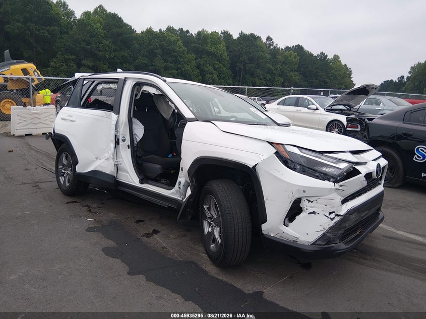 2024 TOYOTA RAV4 XLE | 2T3W1RFV7RW336686 | UPCARS