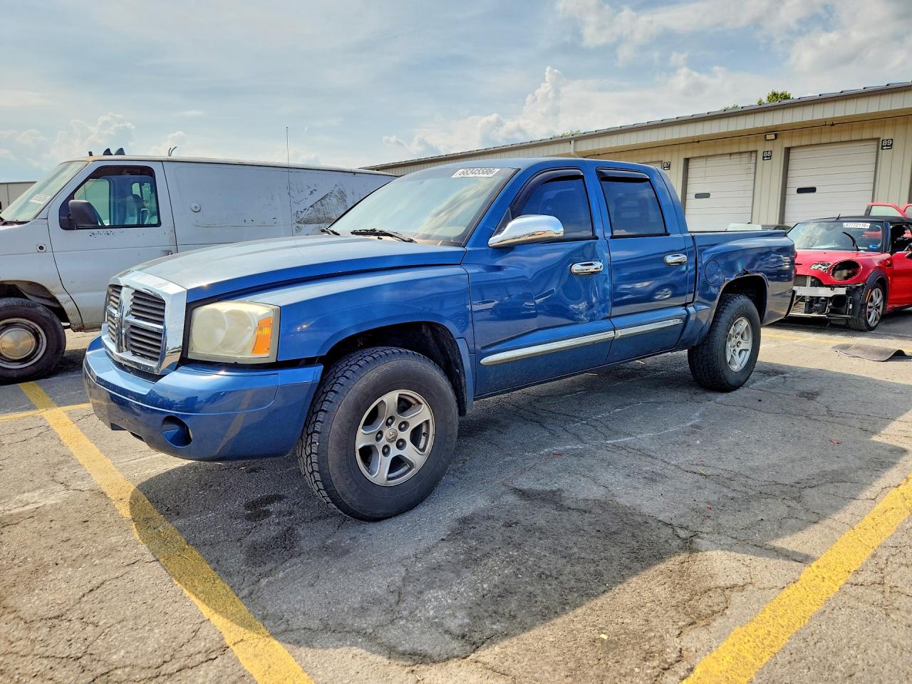 2005 DODGE DAKOTA QUAD LARAMIE | 1D7HE58N55S223072 | UPCARS