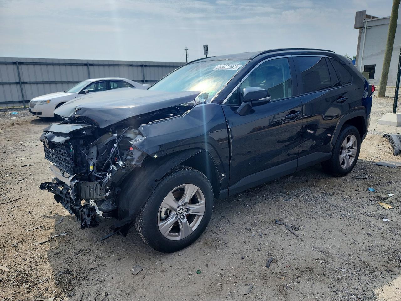 2025 TOYOTA RAV4 XLE | 2T3P1RFV0SC541214 | UPCARS