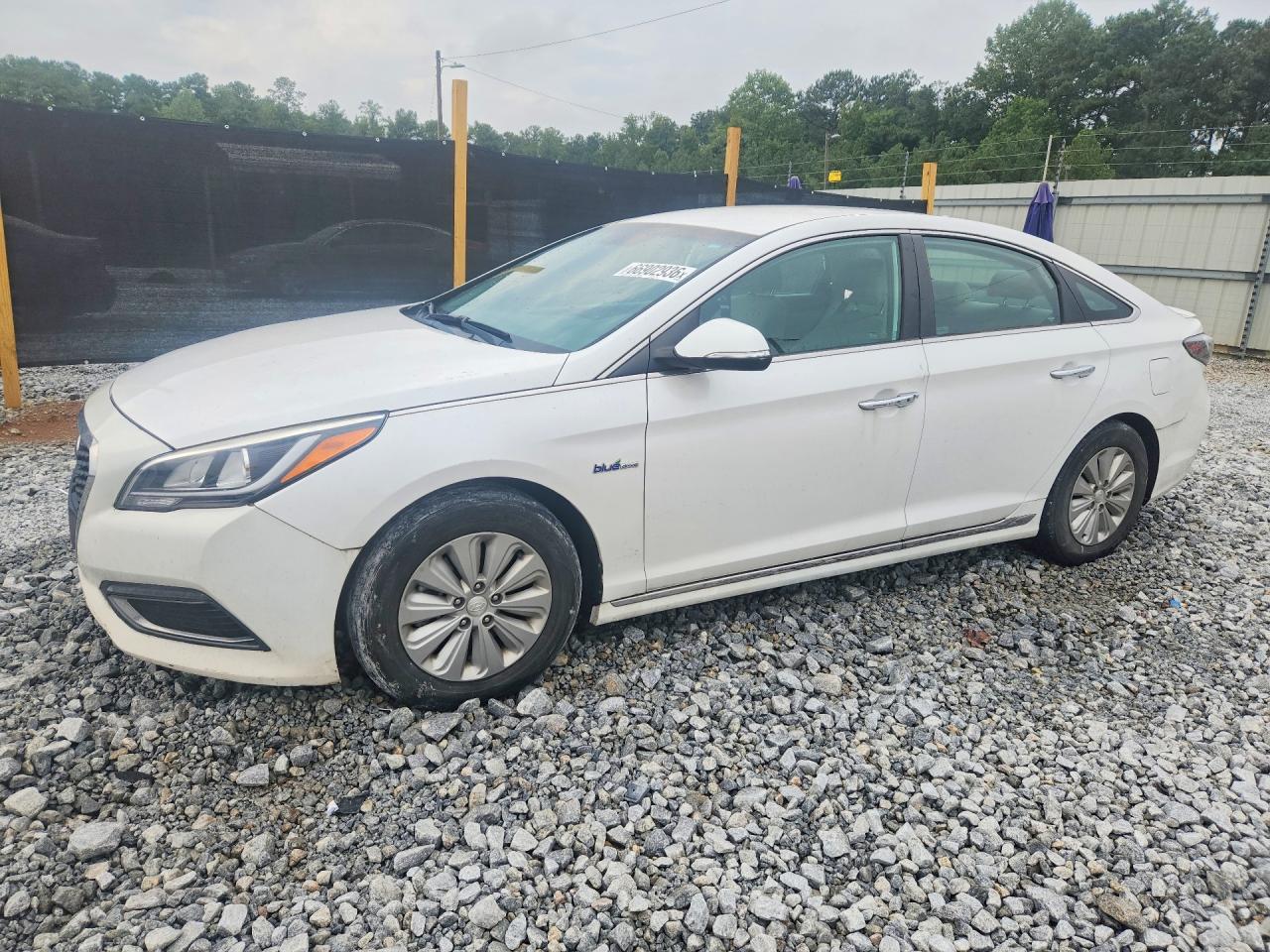 2017 HYUNDAI SONATA SE | KMHE24L1XHA048490 | UPCARS