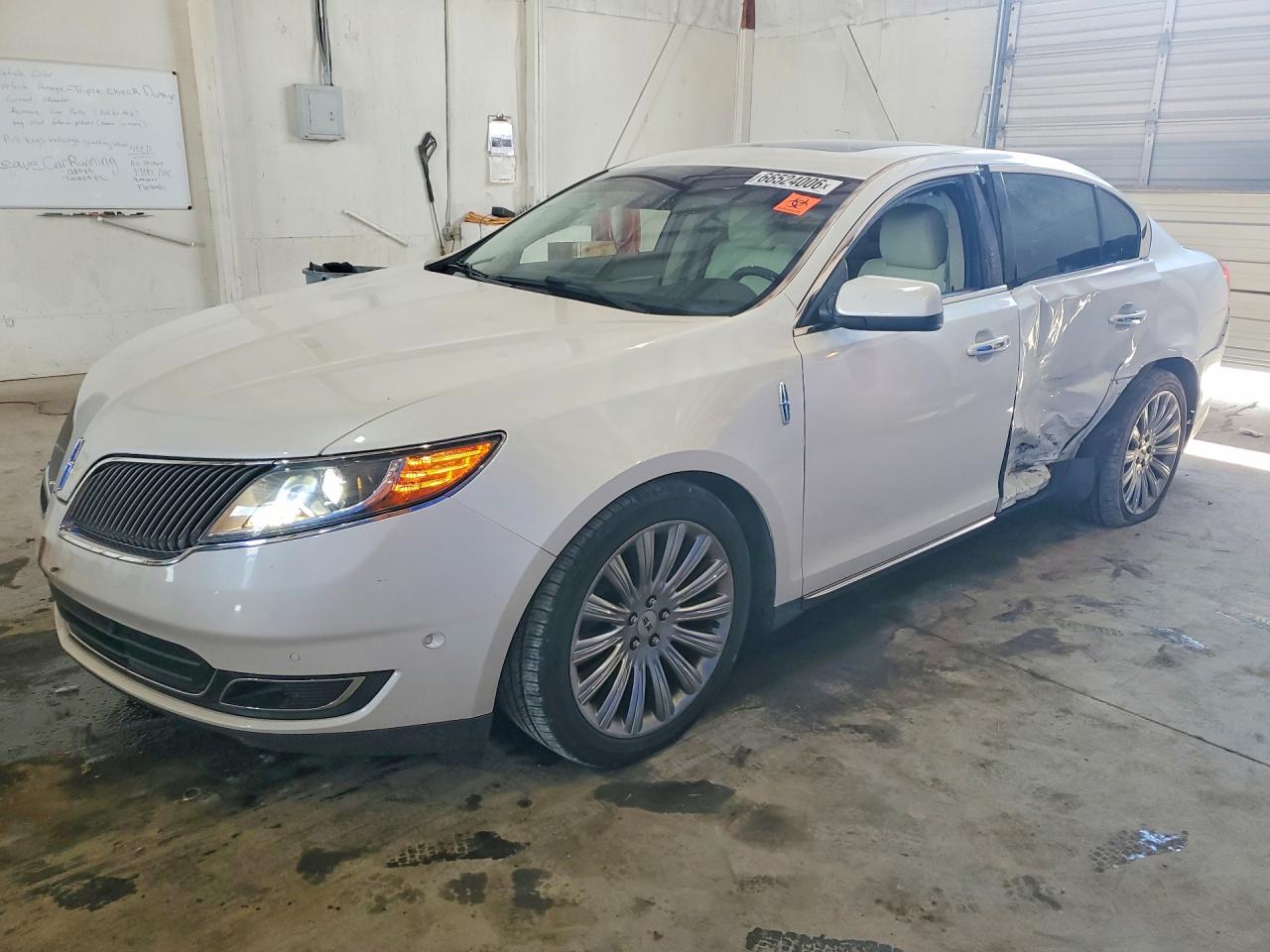2014 LINCOLN MKS | 1LNHL9DK8EG601063 | UPCARS
