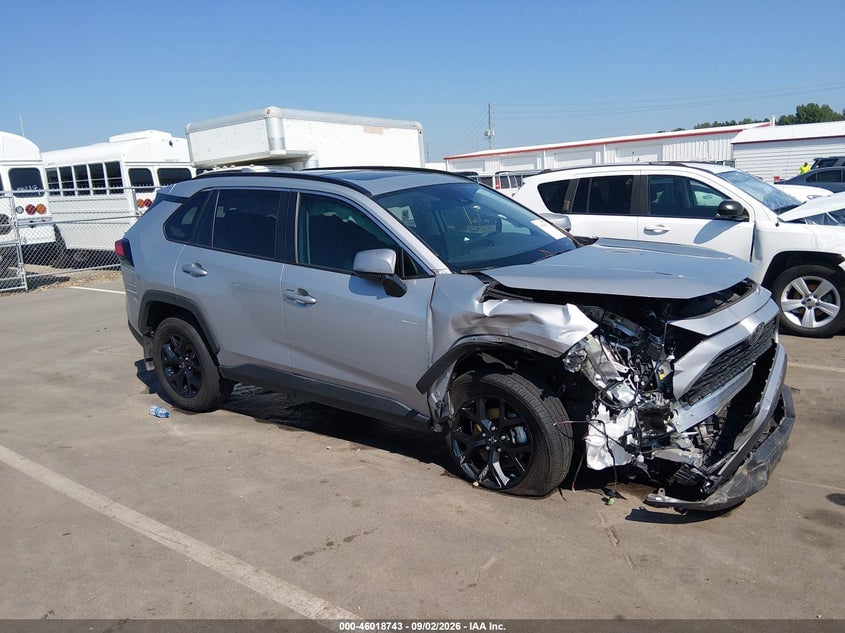 2025 TOYOTA RAV4 XLE | 2T3W1RFVXSW371342 | UPCARS
