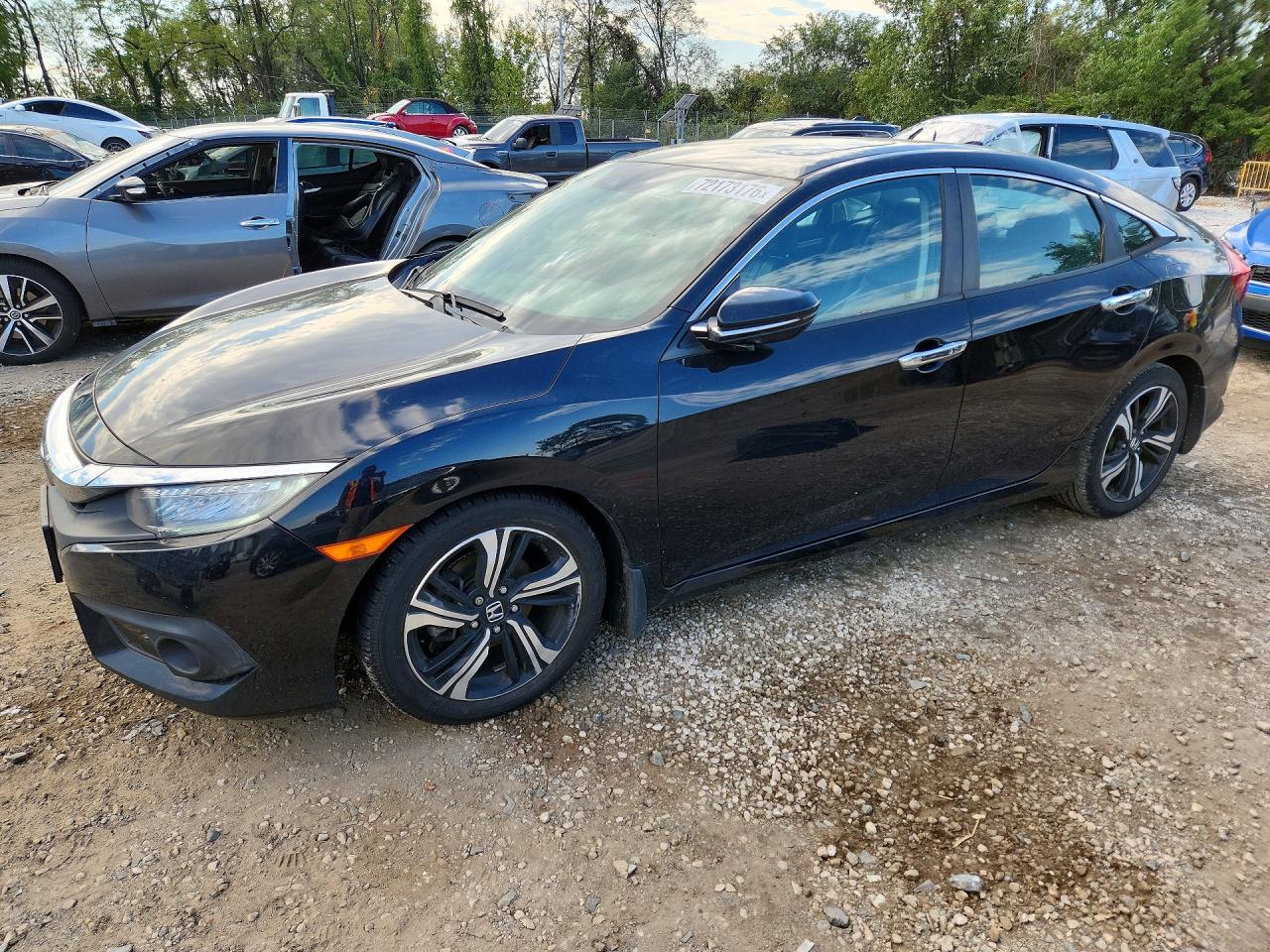 2017 HONDA CIVIC TOURING | 19XFC1F90HE210808 | UPCARS