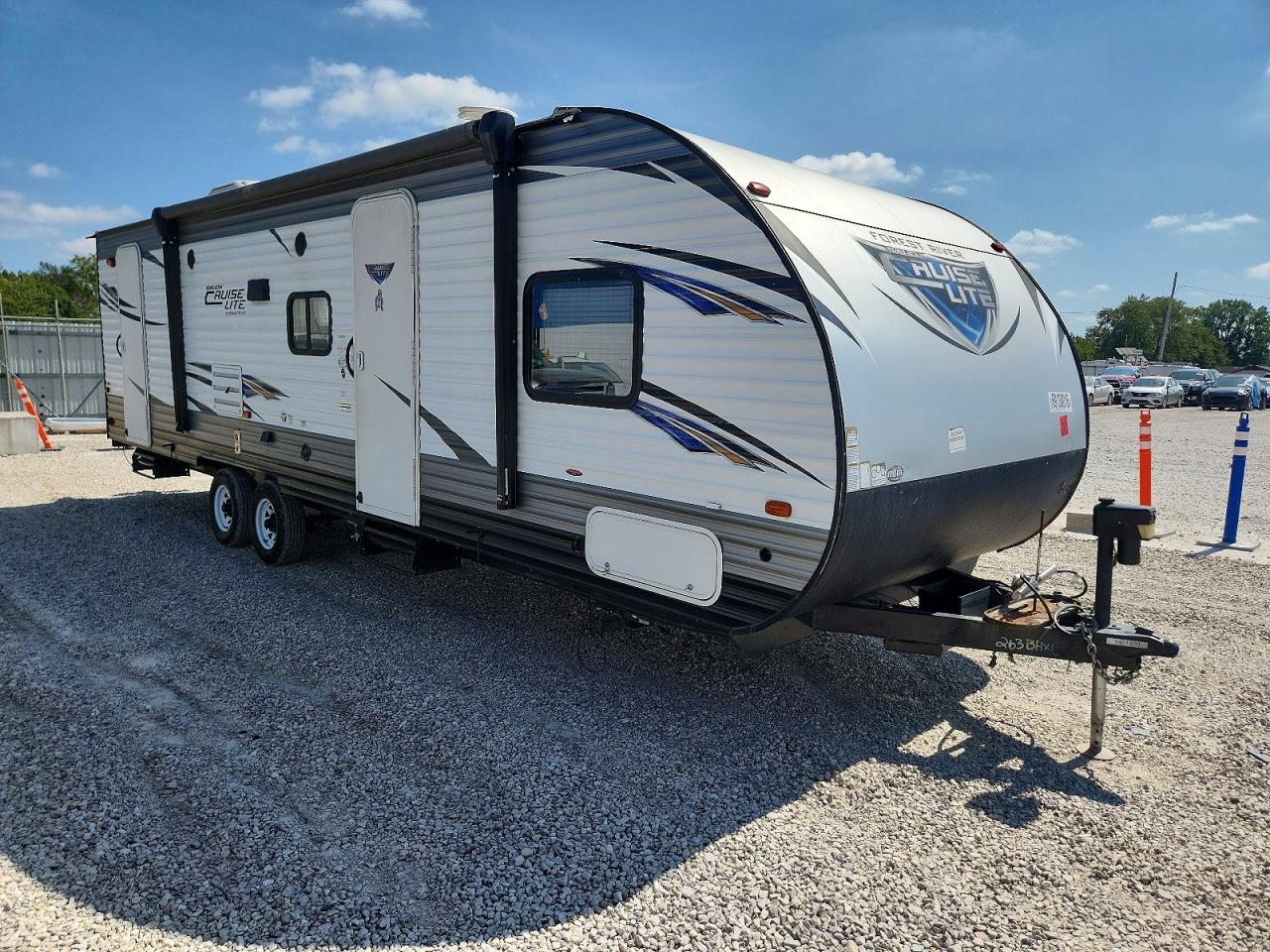 2018 FORESRIVER SALEM CRUI FOREST RIVER  CAMPER | 4X4TSMB27J7415087 | UPCARS