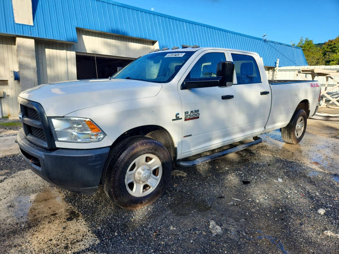 2017 RAM 2500 ST | 3C6UR4HL1HG662567 | UPCARS