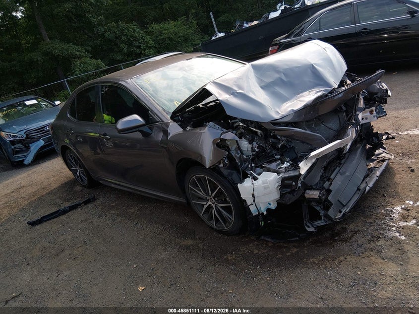 2021 TOYOTA CAMRY SE | 4T1G11AK8MU584725 | UPCARS