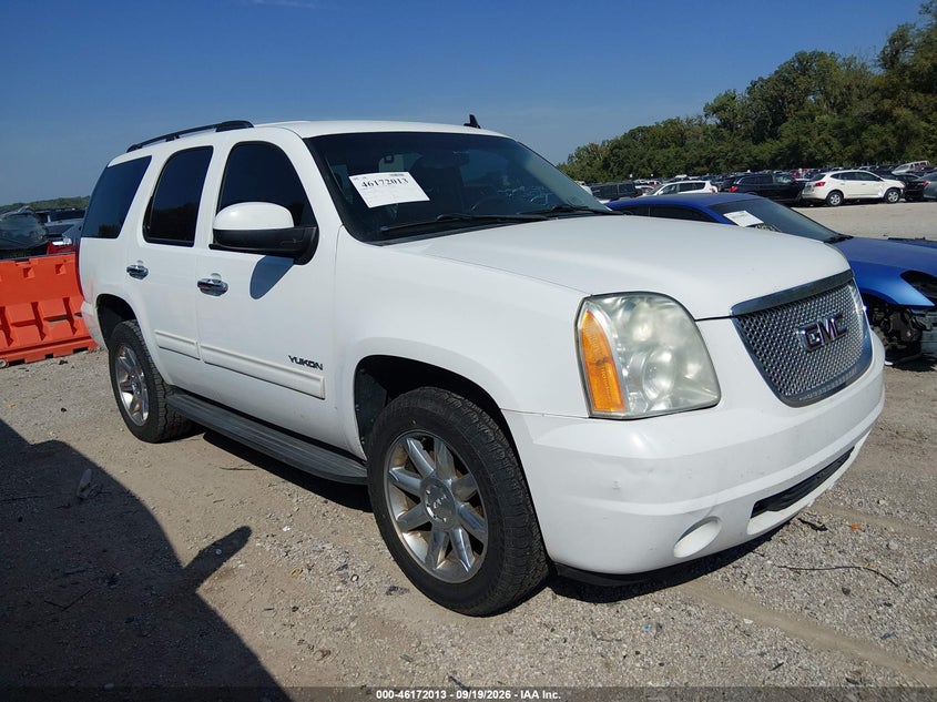 2011 GMC YUKON SLE | 1GKS2AE02BR228456 | UPCARS