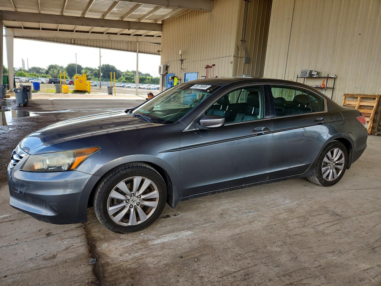 2011 HONDA ACCORD EXL | 1HGCP2F8XBA072601 | UPCARS