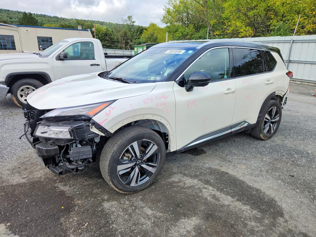 2023 NISSAN ROGUE SL | JN8BT3CB0PW459250 | UPCARS