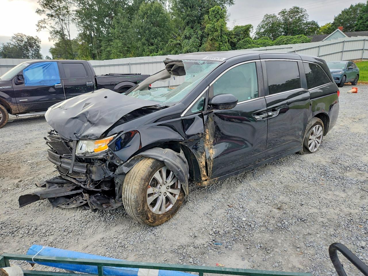 2016 HONDA ODYSSEY SE | 5FNRL5H3XGB132611 | UPCARS