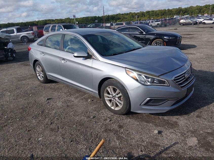 2016 HYUNDAI SONATA SE | 5NPE24AF4GH421162 | UPCARS
