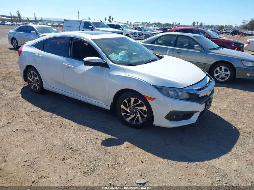 2018 HONDA CIVIC EX | 2HGFC2F81JH538117 | UPCARS