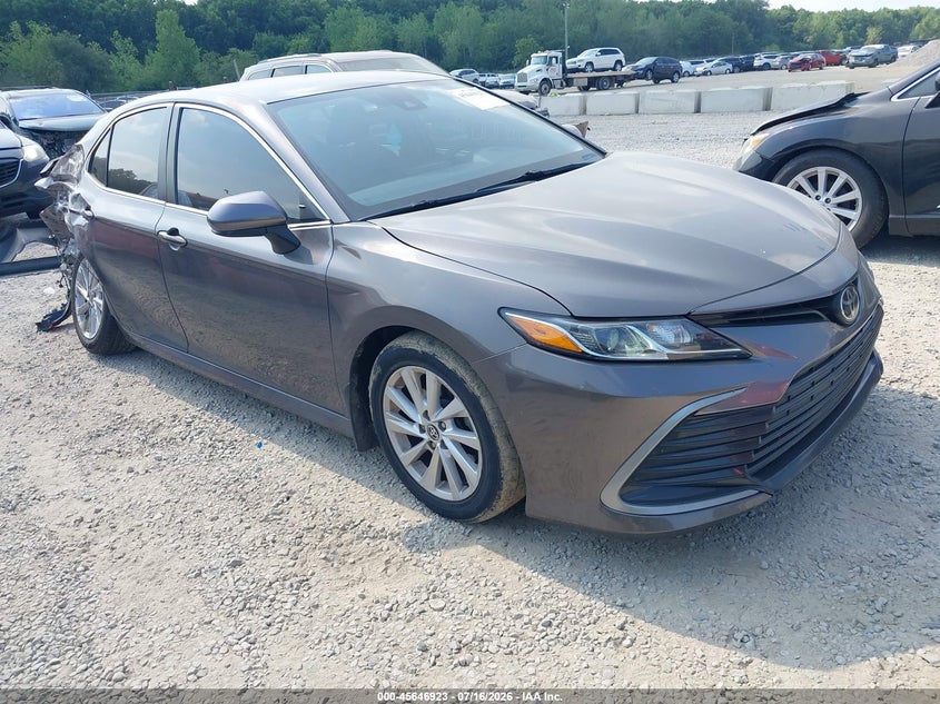 2021 TOYOTA CAMRY LE | 4T1C11AK1MU573354 | UPCARS