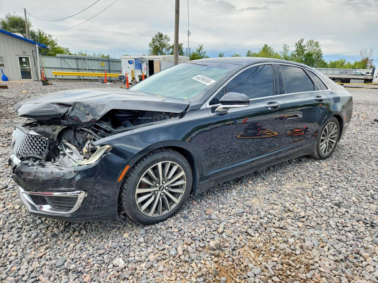 2017 LINCOLN MKZ | 3LN6L5C92HR602897 | UPCARS