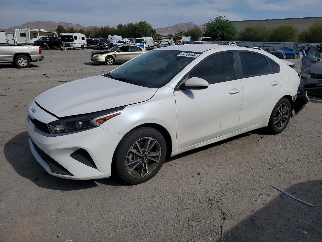 2024 KIA FORTE LXS | 3KPF24AD4RE708169 | UPCARS