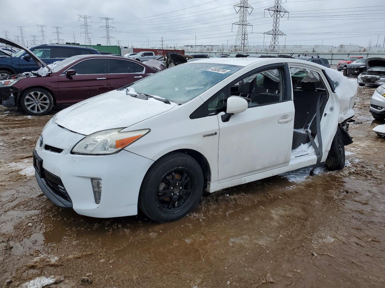 2013 TOYOTA PRIUS THREE | JTDKN3DU0D5575779 | UPCARS