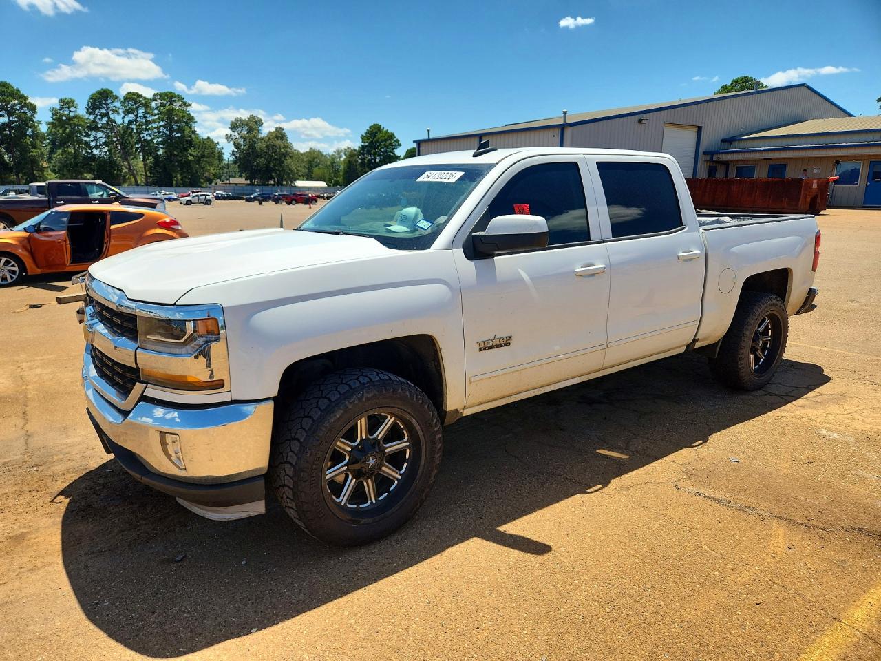 2017 CHEVROLET SILVERADO C1500 LT | 3GCPCRECXHG181287 | UPCARS